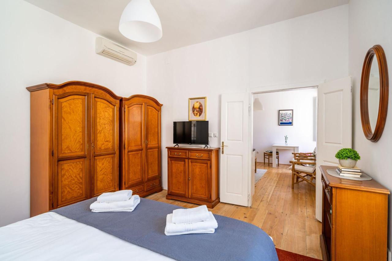 Laus Ii, Lovely In Old Town * Dubrovnik